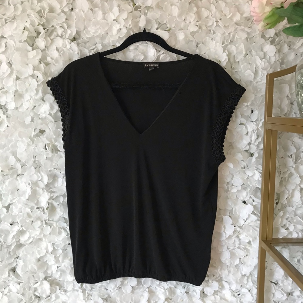 Express Black Top